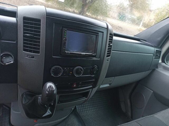 Сірий Cанг Йонг Rexton, об'ємом двигуна 0 л та пробігом 300 тис. км за 6300 $, фото 6 на Automoto.ua
