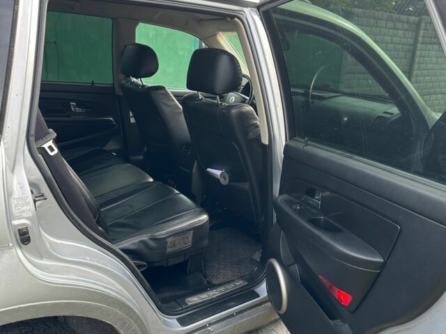Сірий Cанг Йонг Rexton, об'ємом двигуна 2.7 л та пробігом 231 тис. км за 4858 $, фото 4 на Automoto.ua
