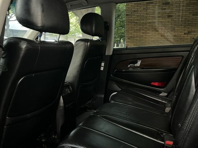 Сірий Cанг Йонг Rexton, об'ємом двигуна 2.7 л та пробігом 212 тис. км за 6200 $, фото 6 на Automoto.ua