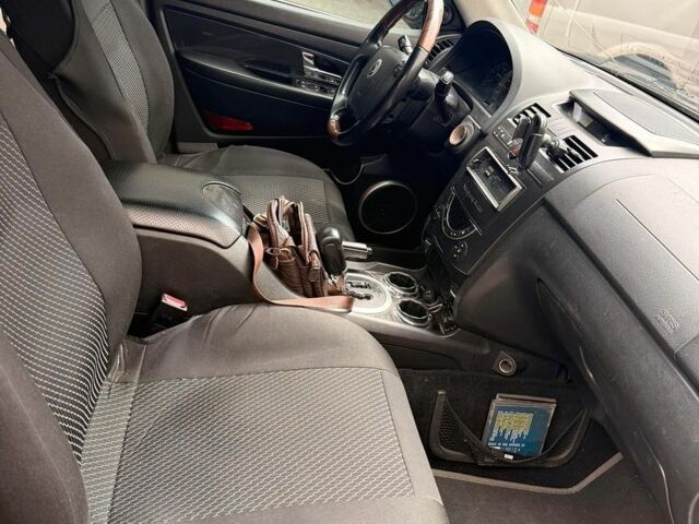 Серый Cанг Йонг Рекстон, объемом двигателя 2.7 л и пробегом 199 тыс. км за 6900 $, фото 11 на Automoto.ua