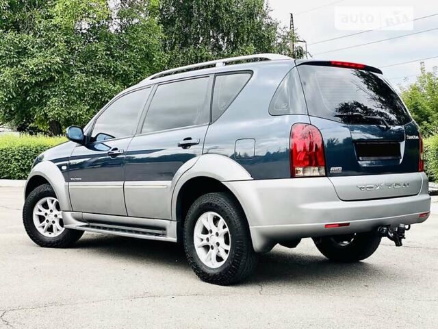 Сірий Cанг Йонг Rexton, об'ємом двигуна 2.7 л та пробігом 131 тис. км за 8700 $, фото 21 на Automoto.ua