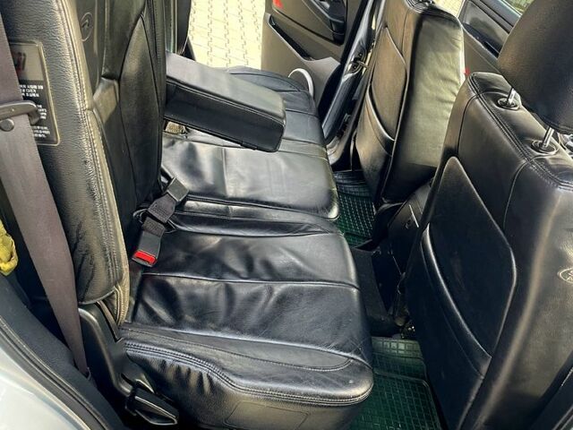 Сірий Cанг Йонг Rexton, об'ємом двигуна 2.7 л та пробігом 301 тис. км за 3150 $, фото 10 на Automoto.ua