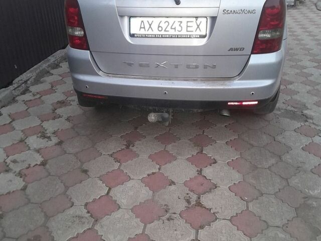 Сірий Cанг Йонг Rexton, об'ємом двигуна 2.7 л та пробігом 230 тис. км за 5000 $, фото 2 на Automoto.ua