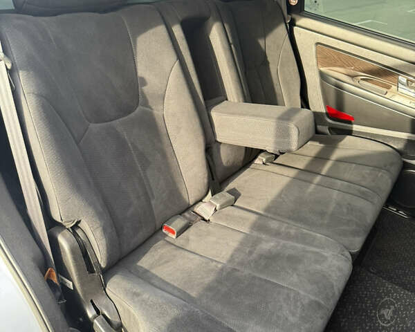 Сірий Cанг Йонг Rexton, об'ємом двигуна 2.7 л та пробігом 200 тис. км за 6700 $, фото 28 на Automoto.ua