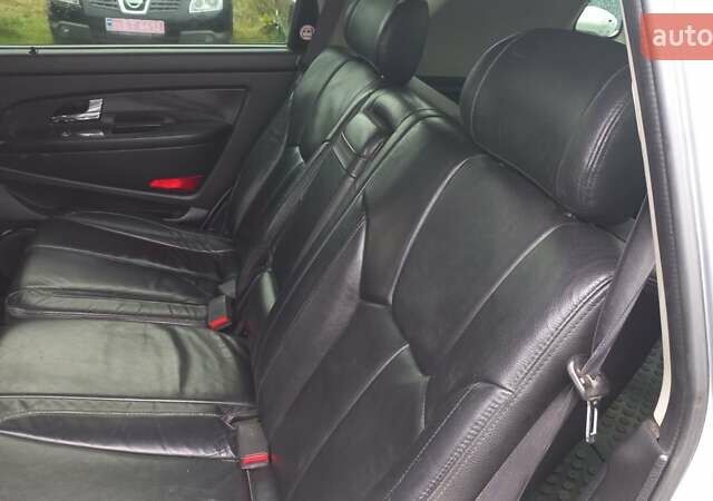 Сірий Cанг Йонг Rexton, об'ємом двигуна 2.7 л та пробігом 280 тис. км за 6000 $, фото 9 на Automoto.ua