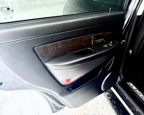 Серый Cанг Йонг Рекстон, объемом двигателя 2.7 л и пробегом 126 тыс. км за 8900 $, фото 8 на Automoto.ua