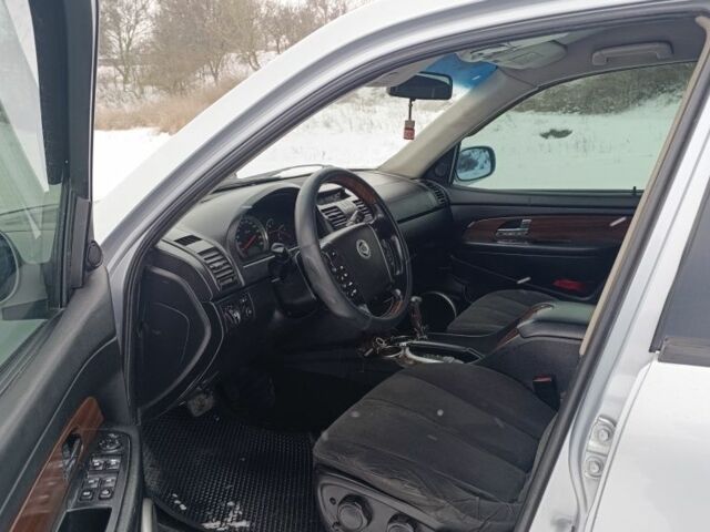 Серый Cанг Йонг Рекстон, объемом двигателя 3 л и пробегом 222 тыс. км за 6950 $, фото 9 на Automoto.ua