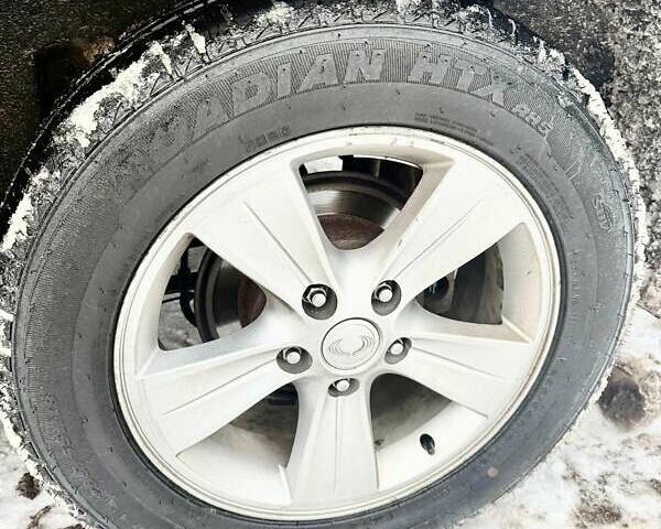 Серый Cанг Йонг Рекстон, объемом двигателя 2.7 л и пробегом 126 тыс. км за 8600 $, фото 31 на Automoto.ua