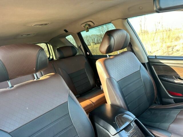 Сірий Cанг Йонг Rexton, об'ємом двигуна 2.7 л та пробігом 233 тис. км за 10000 $, фото 19 на Automoto.ua