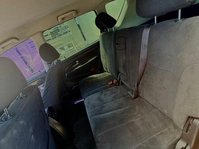 Сірий Cанг Йонг Rexton, об'ємом двигуна 2.7 л та пробігом 212 тис. км за 6800 $, фото 7 на Automoto.ua