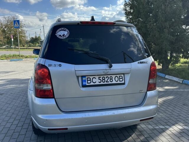 Сірий Cанг Йонг Rexton, об'ємом двигуна 2.7 л та пробігом 234 тис. км за 5200 $, фото 3 на Automoto.ua