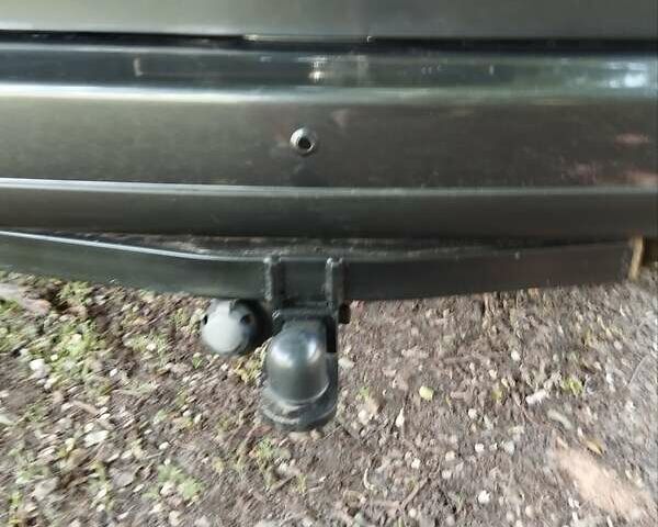 Сірий Cанг Йонг Rexton, об'ємом двигуна 2.7 л та пробігом 188 тис. км за 10800 $, фото 11 на Automoto.ua