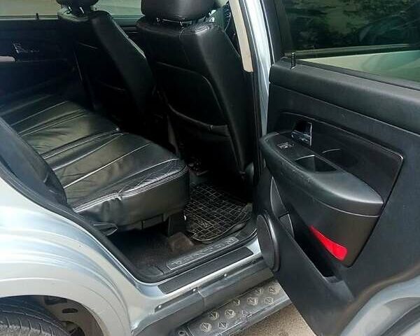 Сірий Cанг Йонг Rexton, об'ємом двигуна 2.7 л та пробігом 168 тис. км за 9350 $, фото 5 на Automoto.ua