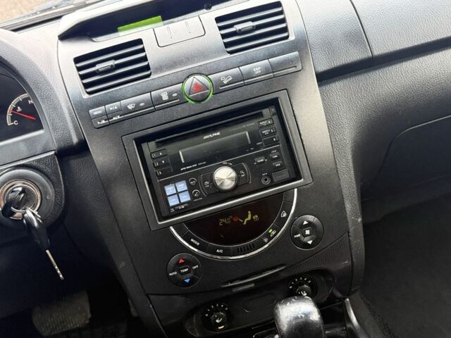 Серый Cанг Йонг Рекстон, объемом двигателя 2.7 л и пробегом 188 тыс. км за 5950 $, фото 18 на Automoto.ua