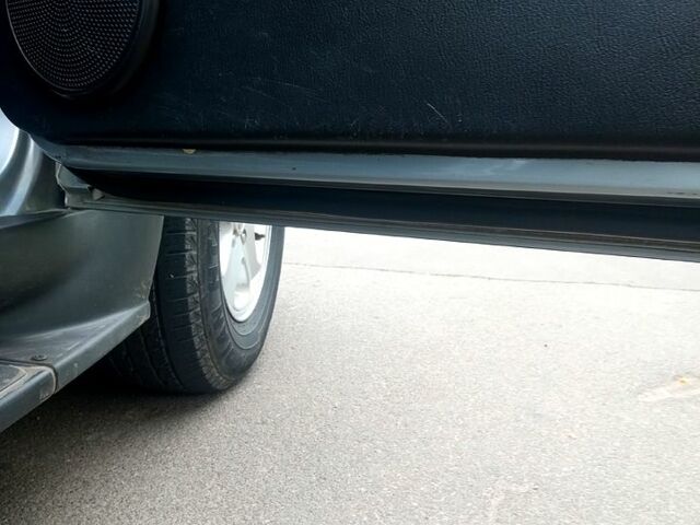 Сірий Cанг Йонг Rexton, об'ємом двигуна 2.7 л та пробігом 168 тис. км за 9350 $, фото 8 на Automoto.ua