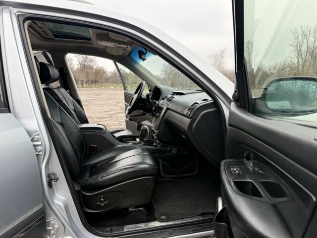 Серый Cанг Йонг Рекстон, объемом двигателя 2.7 л и пробегом 188 тыс. км за 5950 $, фото 17 на Automoto.ua