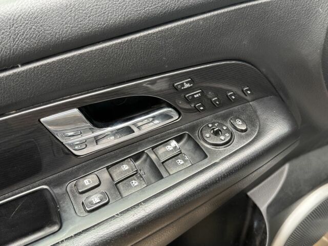 Серый Cанг Йонг Рекстон, объемом двигателя 2.7 л и пробегом 188 тыс. км за 5950 $, фото 12 на Automoto.ua