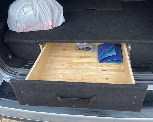 Сірий Cанг Йонг Rexton, об'ємом двигуна 2.7 л та пробігом 232 тис. км за 8300 $, фото 6 на Automoto.ua