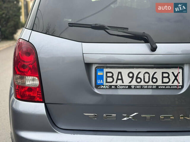 Серый Cанг Йонг Рекстон, объемом двигателя 2.7 л и пробегом 220 тыс. км за 8999 $, фото 31 на Automoto.ua