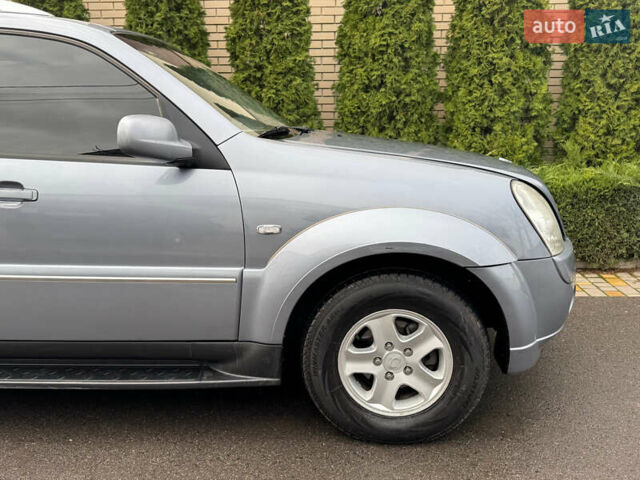 Серый Cанг Йонг Рекстон, объемом двигателя 2.7 л и пробегом 220 тыс. км за 8999 $, фото 68 на Automoto.ua