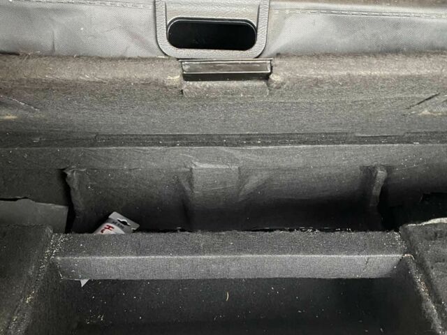 Серый Cанг Йонг Рекстон, объемом двигателя 2.7 л и пробегом 232 тыс. км за 8200 $, фото 17 на Automoto.ua