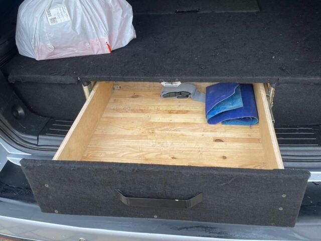 Серый Cанг Йонг Рекстон, объемом двигателя 2.7 л и пробегом 232 тыс. км за 8200 $, фото 11 на Automoto.ua