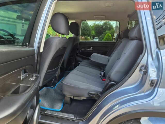 Сірий Cанг Йонг Rexton, об'ємом двигуна 2.7 л та пробігом 137 тис. км за 10700 $, фото 34 на Automoto.ua