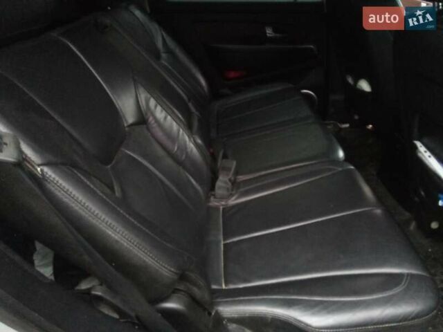 Сірий Cанг Йонг Rexton, об'ємом двигуна 2.7 л та пробігом 193 тис. км за 10600 $, фото 5 на Automoto.ua