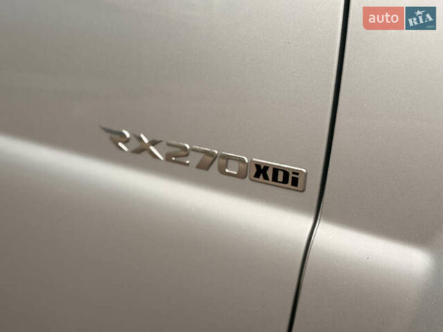 Сірий Cанг Йонг Rexton, об'ємом двигуна 2.7 л та пробігом 205 тис. км за 10999 $, фото 22 на Automoto.ua