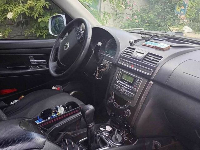 Сірий Cанг Йонг Rexton, об'ємом двигуна 2.7 л та пробігом 180 тис. км за 13000 $, фото 4 на Automoto.ua