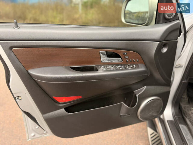 Сірий Cанг Йонг Rexton, об'ємом двигуна 2.7 л та пробігом 205 тис. км за 10999 $, фото 44 на Automoto.ua