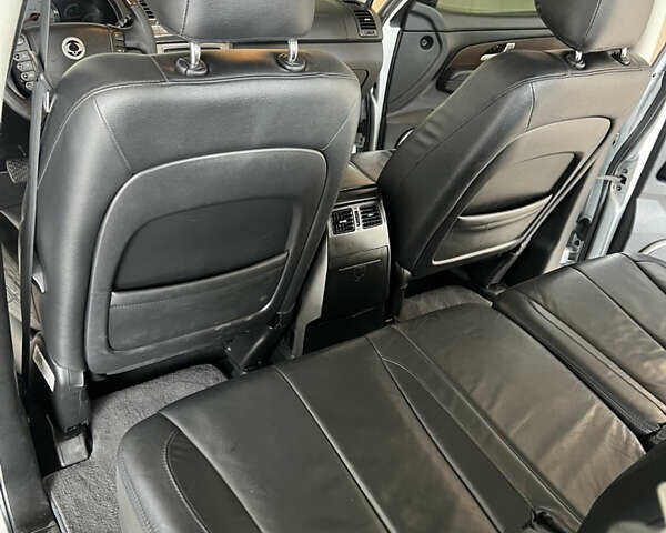 Сірий Cанг Йонг Rexton, об'ємом двигуна 2.7 л та пробігом 153 тис. км за 12300 $, фото 30 на Automoto.ua