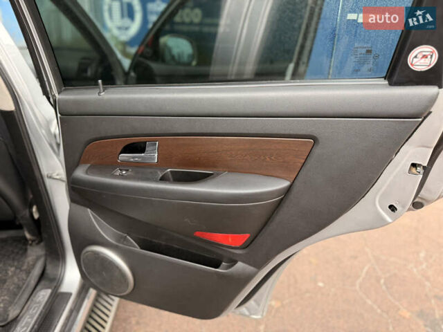 Сірий Cанг Йонг Rexton, об'ємом двигуна 2.7 л та пробігом 205 тис. км за 10999 $, фото 39 на Automoto.ua