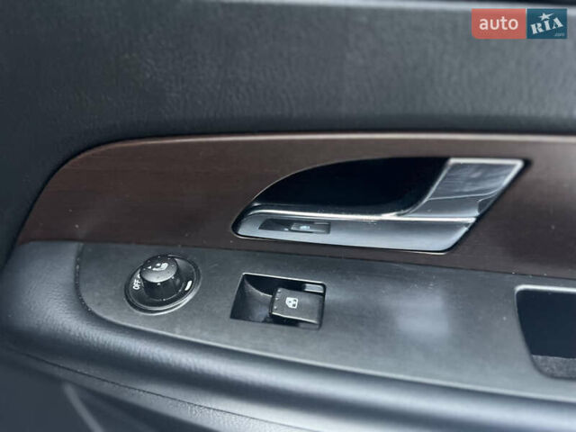 Серый Cанг Йонг Рекстон, объемом двигателя 2 л и пробегом 149 тыс. км за 14700 $, фото 83 на Automoto.ua