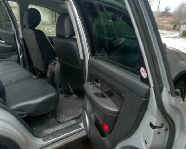 Сірий Cанг Йонг Rexton, об'ємом двигуна 2 л та пробігом 21 тис. км за 15500 $, фото 9 на Automoto.ua