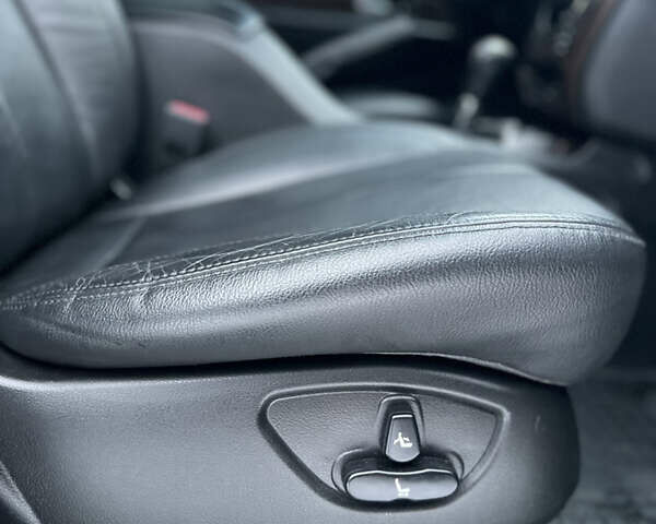 Серый Cанг Йонг Рекстон, объемом двигателя 2 л и пробегом 149 тыс. км за 14700 $, фото 86 на Automoto.ua