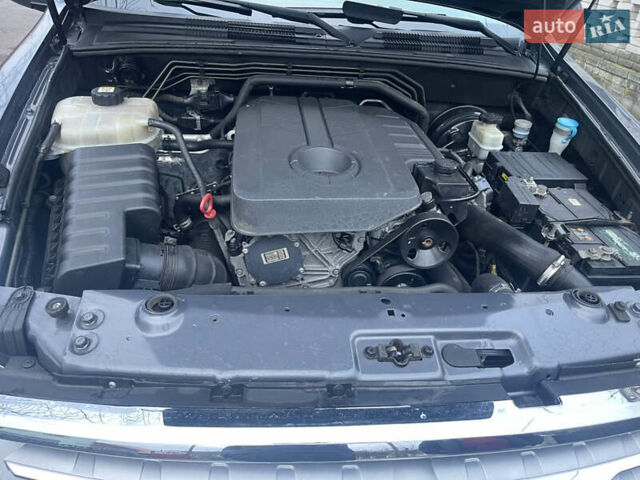 Сірий Cанг Йонг Rexton, об'ємом двигуна 2.2 л та пробігом 200 тис. км за 13900 $, фото 16 на Automoto.ua