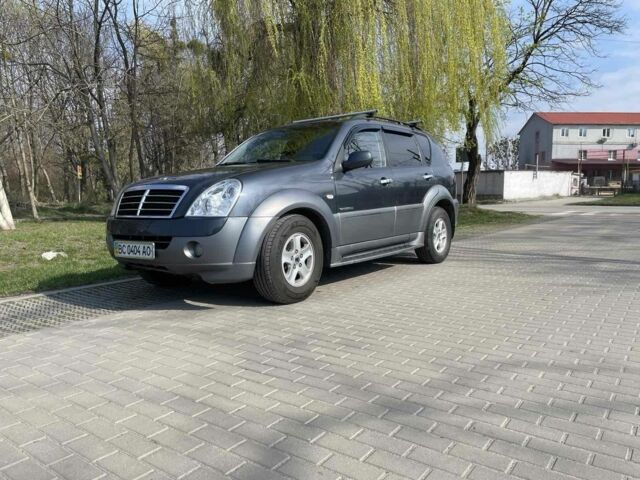 Синій Cанг Йонг Rexton, об'ємом двигуна 0 л та пробігом 230 тис. км за 8700 $, фото 3 на Automoto.ua