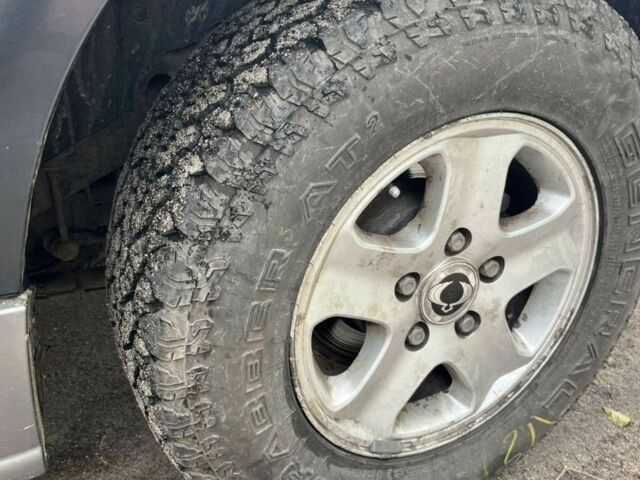 Синій Cанг Йонг Rexton, об'ємом двигуна 3 л та пробігом 200 тис. км за 3200 $, фото 5 на Automoto.ua