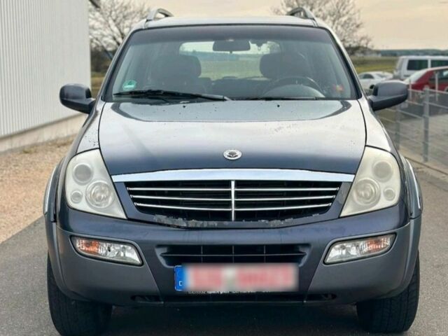 Синій Cанг Йонг Rexton, об'ємом двигуна 2.7 л та пробігом 170 тис. км за 3600 $, фото 1 на Automoto.ua