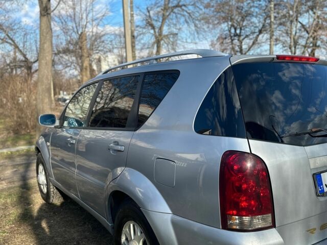 Синій Cанг Йонг Rexton, об'ємом двигуна 0.27 л та пробігом 175 тис. км за 4000 $, фото 5 на Automoto.ua