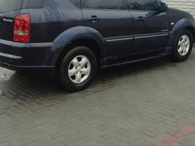 Синій Cанг Йонг Rexton, об'ємом двигуна 2.7 л та пробігом 210 тис. км за 8128 $, фото 1 на Automoto.ua