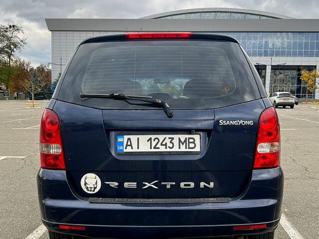 Cанг Йонг Рекстон 2007 в Броварах на Automoto.ua Синий Cанг Йонг Рекстон, объемом двигателя 2.7 л и пробегом 290 тыс. км за 6800 $, фото 3 на Automoto.ua