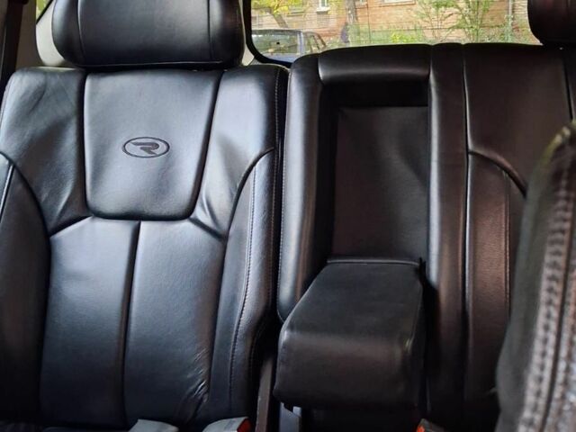 Синій Cанг Йонг Rexton, об'ємом двигуна 2.7 л та пробігом 210 тис. км за 8128 $, фото 6 на Automoto.ua