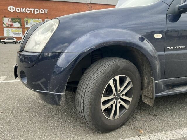 Синій Cанг Йонг Rexton, об'ємом двигуна 2.7 л та пробігом 290 тис. км за 6500 $, фото 5 на Automoto.ua