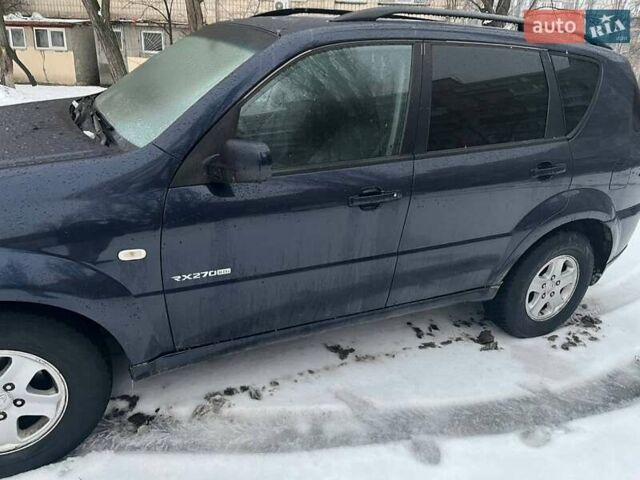 Синий Cанг Йонг Рекстон, объемом двигателя 2.7 л и пробегом 230 тыс. км за 6500 $, фото 2 на Automoto.ua