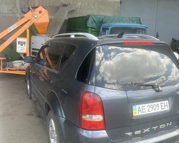Синій Cанг Йонг Rexton, об'ємом двигуна 0 л та пробігом 340 тис. км за 7500 $, фото 8 на Automoto.ua