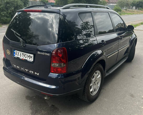 Синій Cанг Йонг Rexton, об'ємом двигуна 2.7 л та пробігом 225 тис. км за 9500 $, фото 2 на Automoto.ua