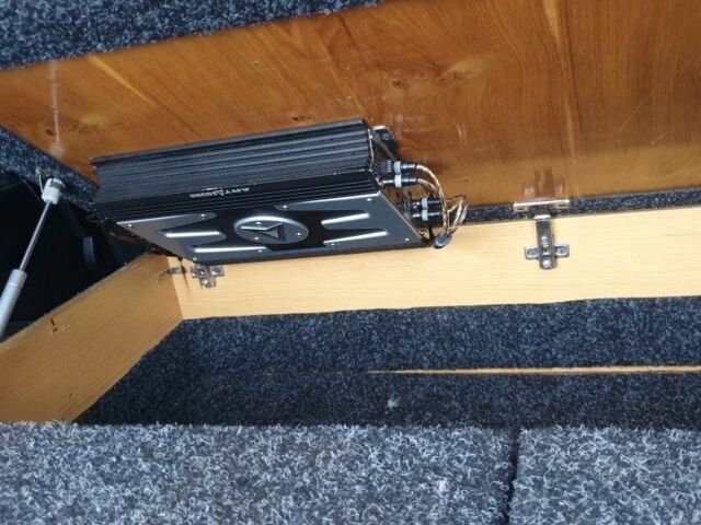 Синий Cанг Йонг Рекстон, объемом двигателя 2.7 л и пробегом 320 тыс. км за 7600 $, фото 7 на Automoto.ua