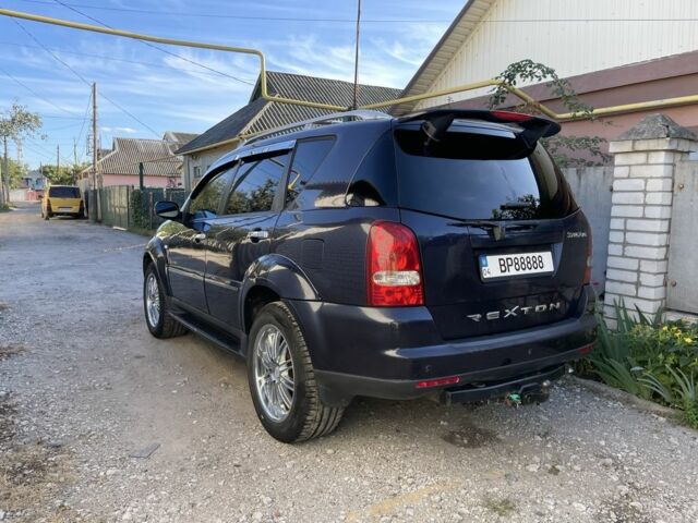 Синій Cанг Йонг Rexton, об'ємом двигуна 2.7 л та пробігом 278 тис. км за 7300 $, фото 3 на Automoto.ua